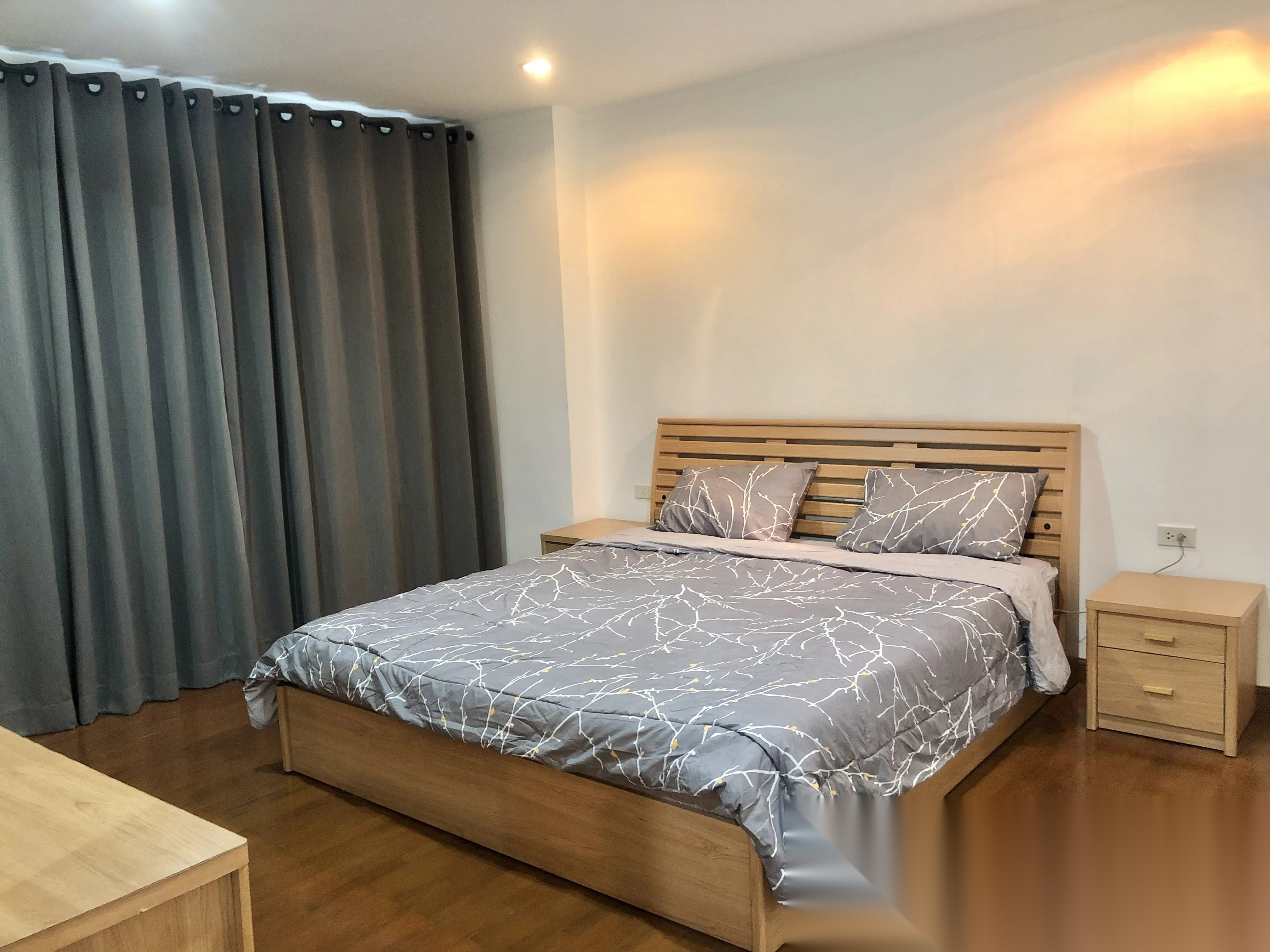 1 Bedroom Condo for sale at Baan Siri Sukhumvit 13 — photo 5