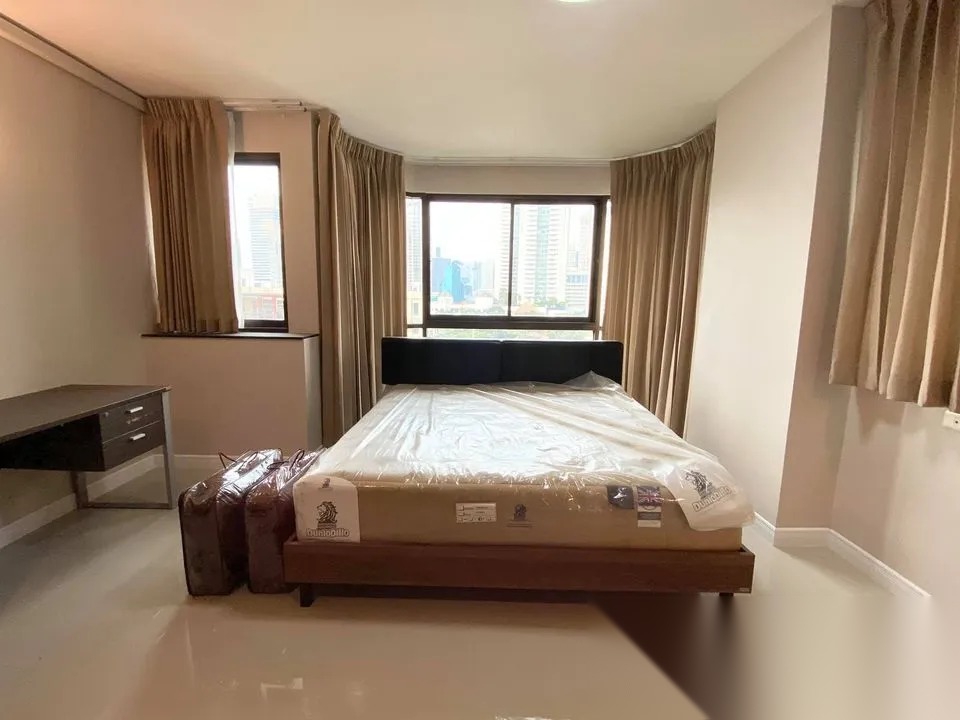 2 Bedroom Condo for sale at Supalai Oriental Place Sathorn-Suanplu — photo 3