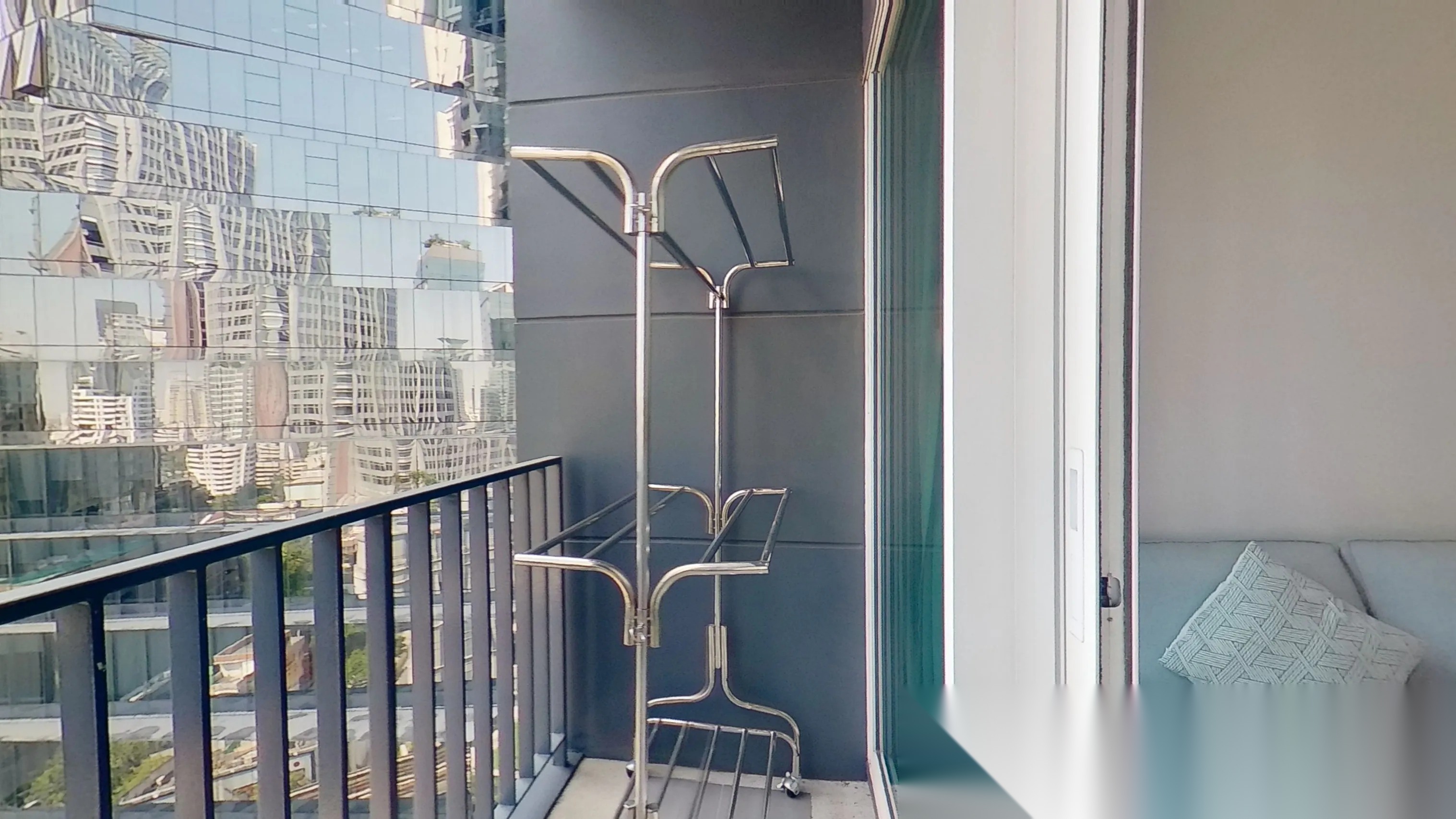 1 Bedroom Condo for sale at Siri At Sukhumvit — photo 5