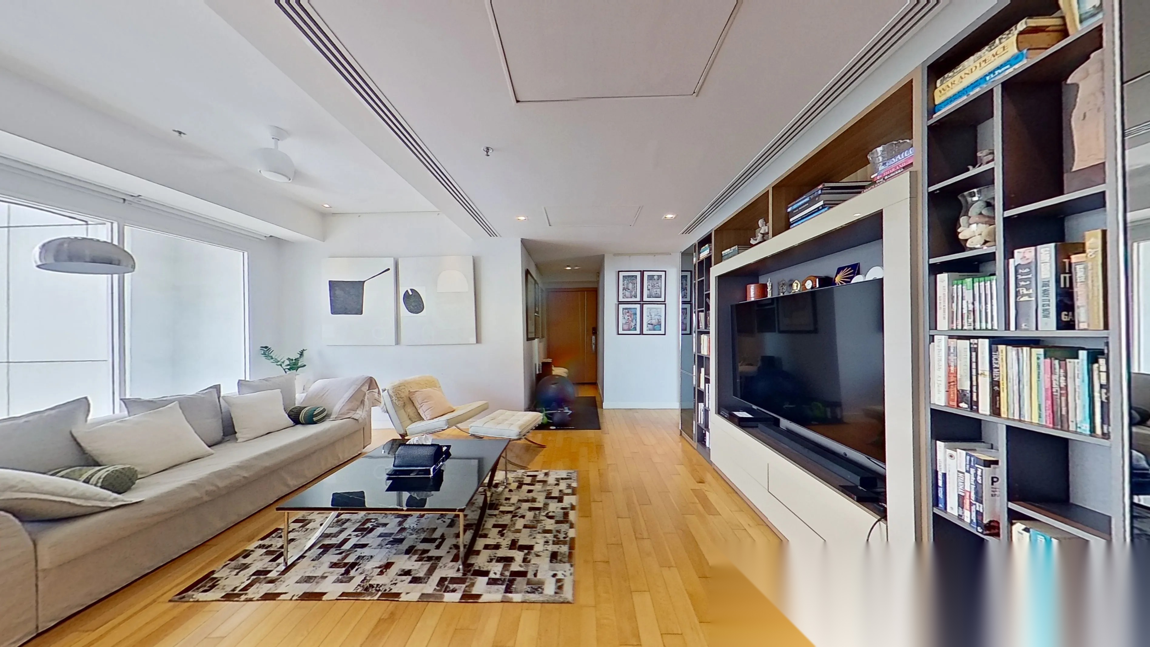 4 Bedroom Condo for sale at Millennium Residence — photo 1