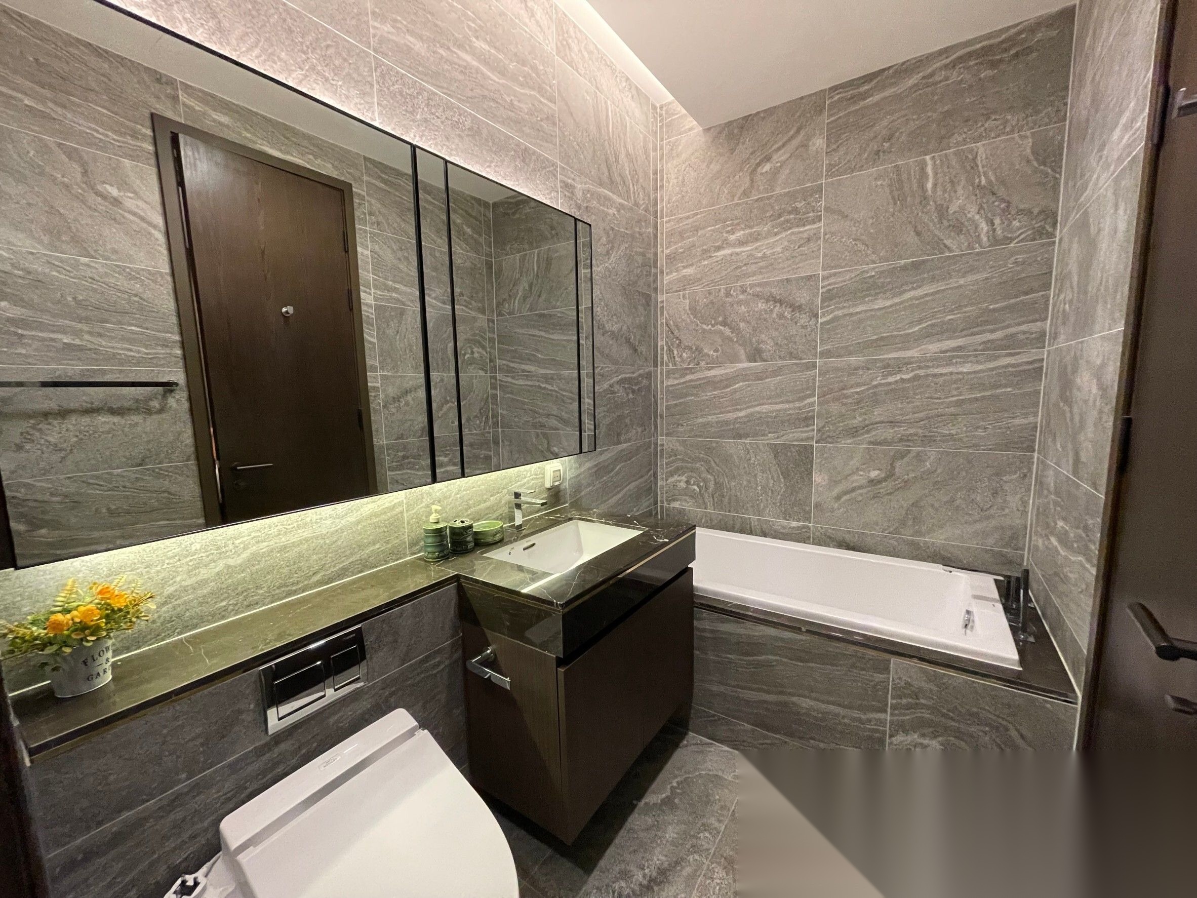 1 Bedroom Condo for sale at The Esse Sukhumvit 36 — photo 5
