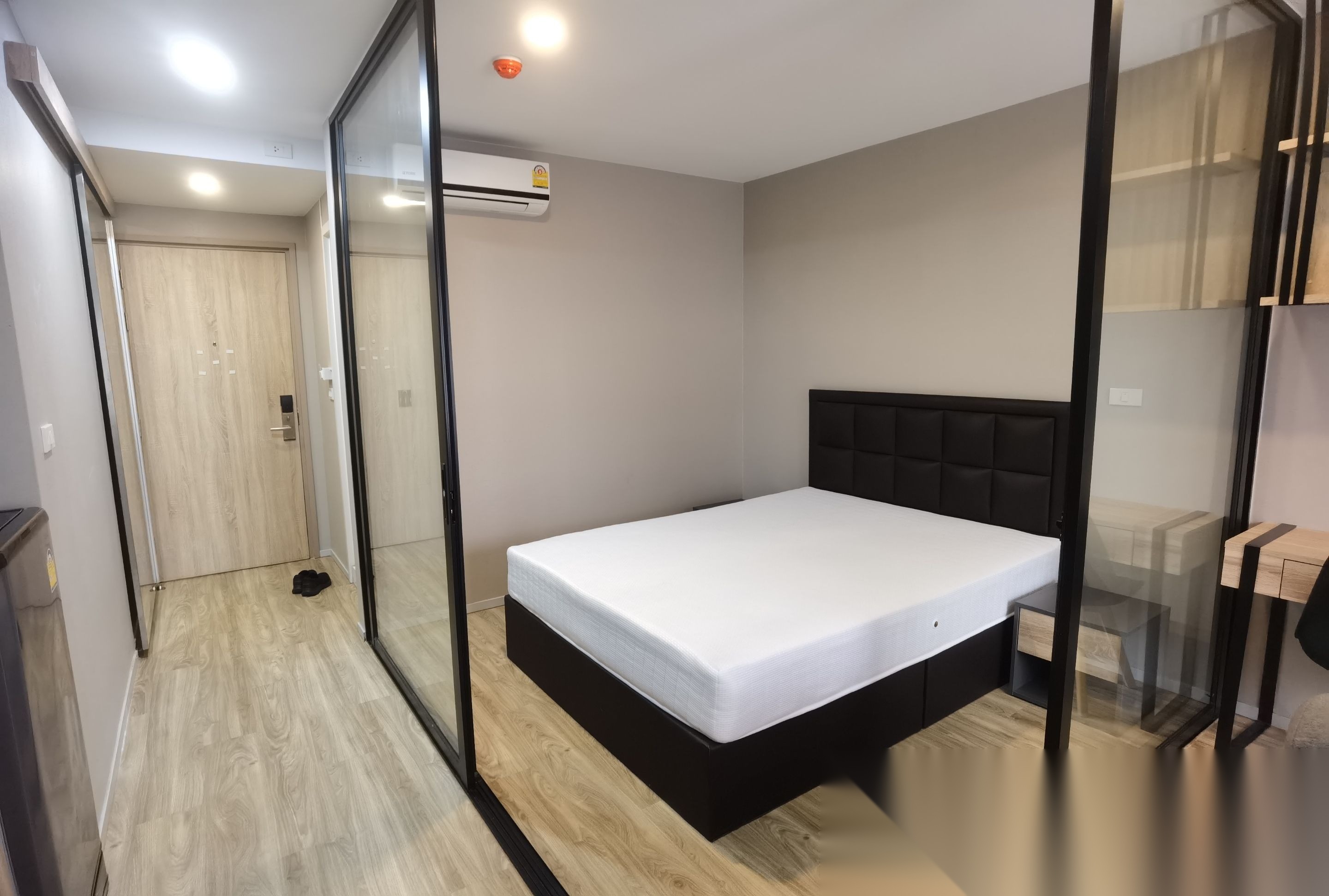 1 Bedroom Condo for sale at Blossom Condo @ Sathorn-Charoenrat — photo 1