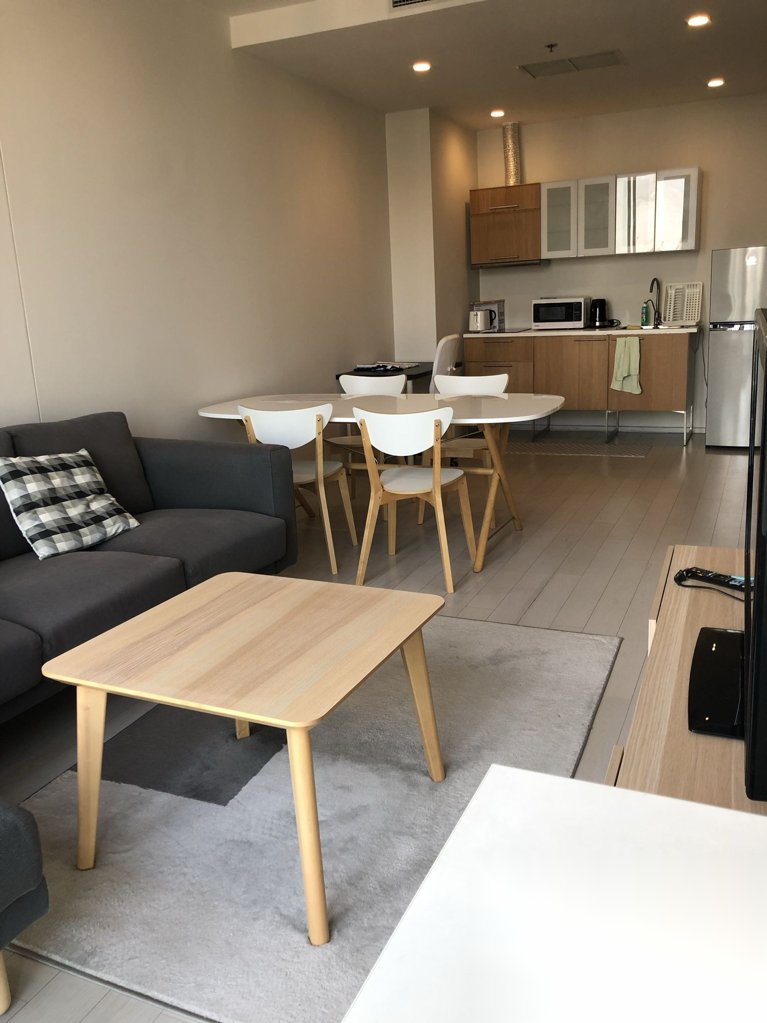 1 Bedroom Condo for sale at Noble Ploenchit — photo 3