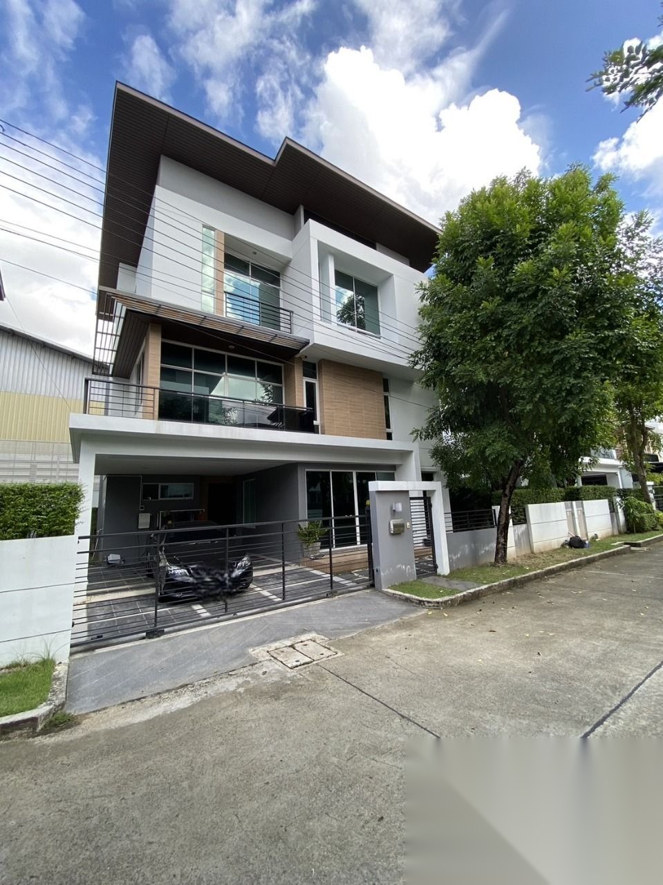 3 Bedroom House for sale at Nirvana Beyond Lite Rama 9 — photo 2