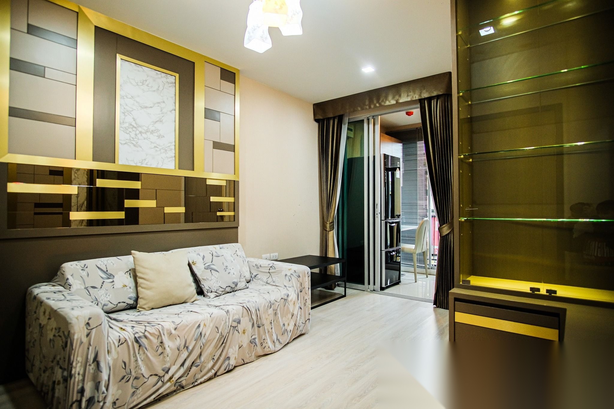 1 Bedroom Condo for sale at Metro Luxe Rama 4 — photo 2