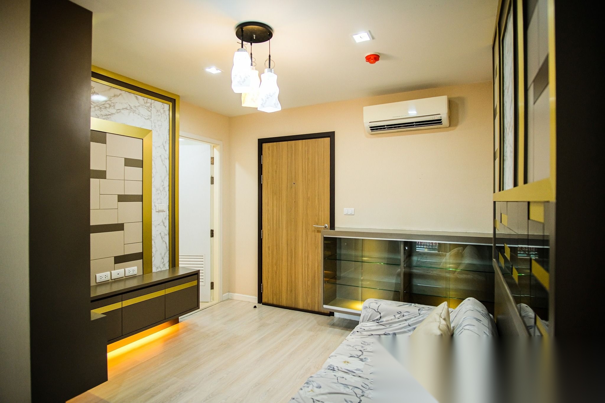 1 Bedroom Condo for sale at Metro Luxe Rama 4 — photo 4