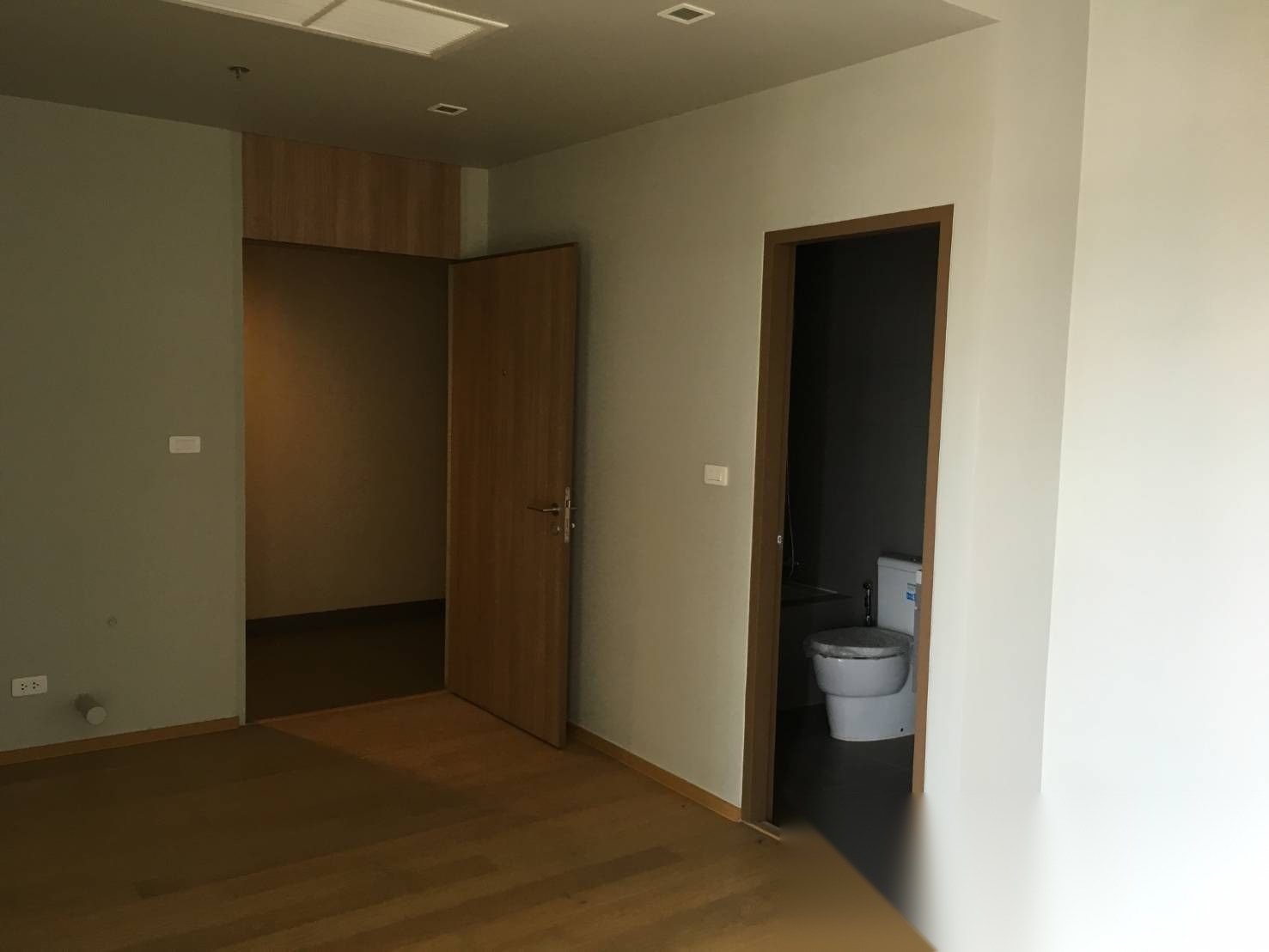 1 Bedroom Condo for sale at Noble Revent — photo 3