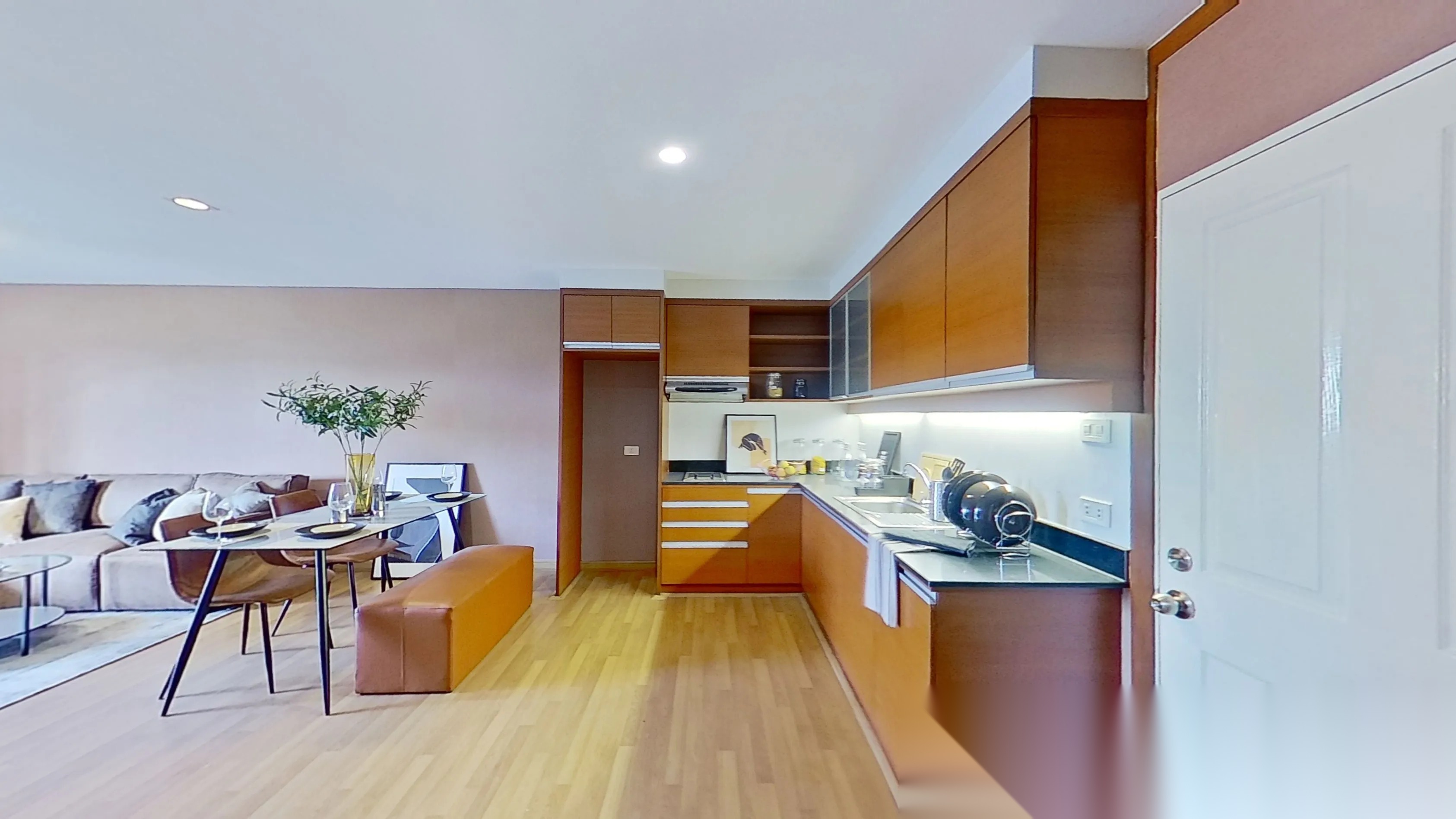 1 Bedroom Condo for sale at The Roof Garden Onnut — photo 2