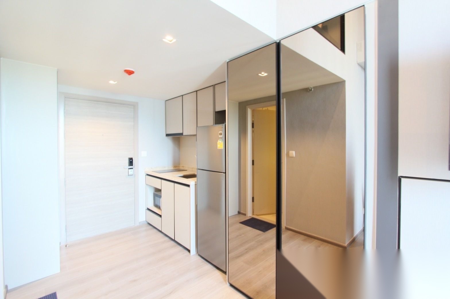 1 Bedroom Condo for sale at The Reserve Phahol-Pradipat — photo 3