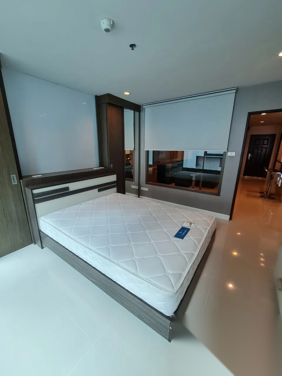 1 Bedroom Condo for sale at Sukhumvit Living Town — photo 4