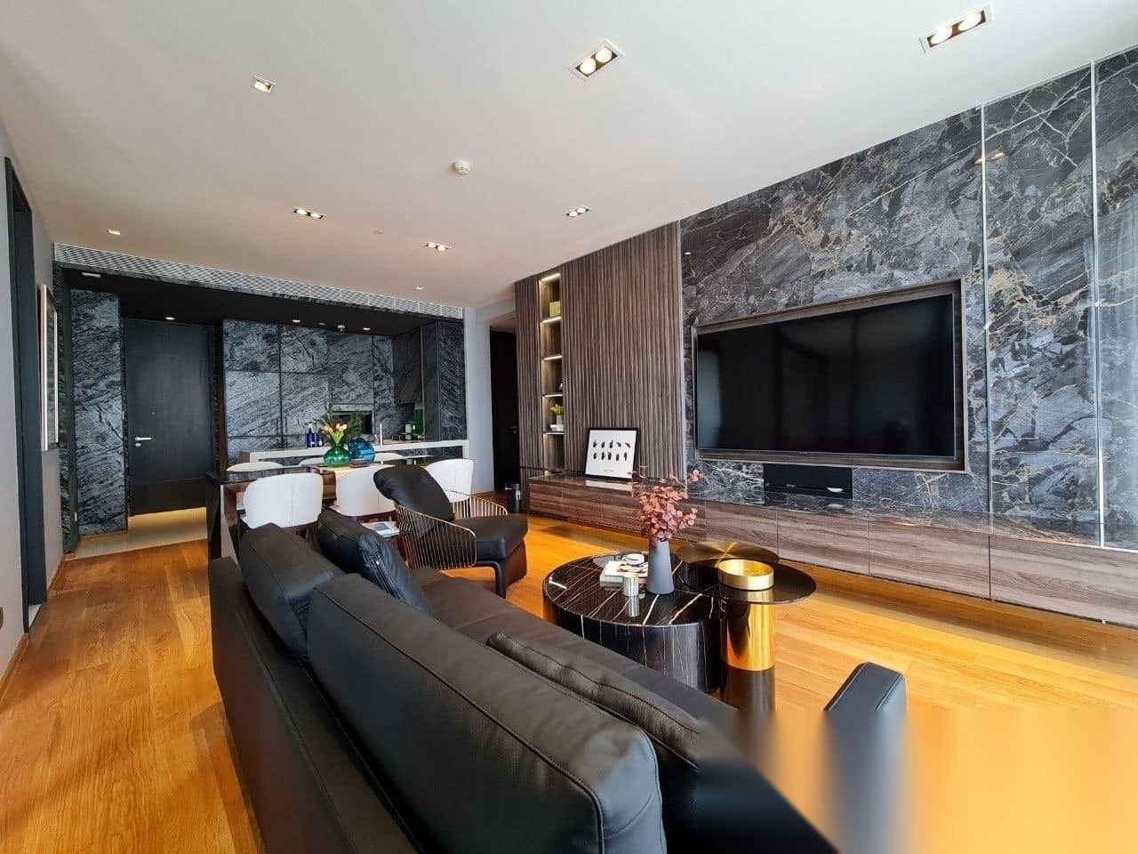 3 Bedroom Condo for sale at BEATNIQ Sukhumvit 32 — photo 1