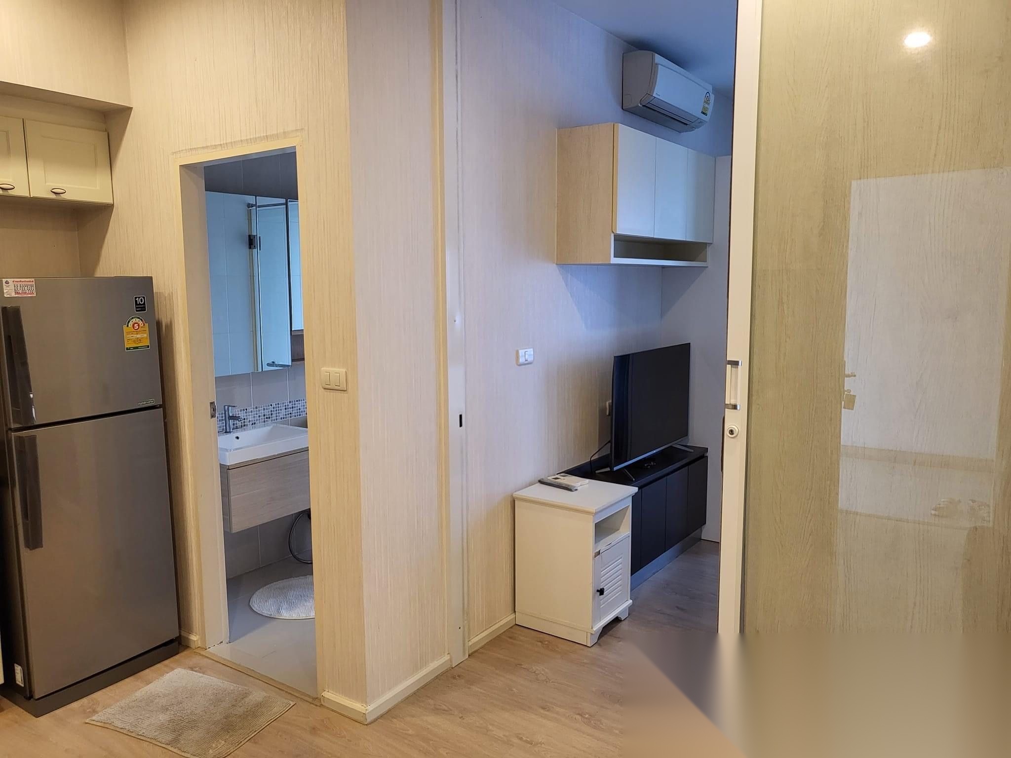 1 Bedroom Condo for sale at S1 Rama 9 Condominium — photo 3