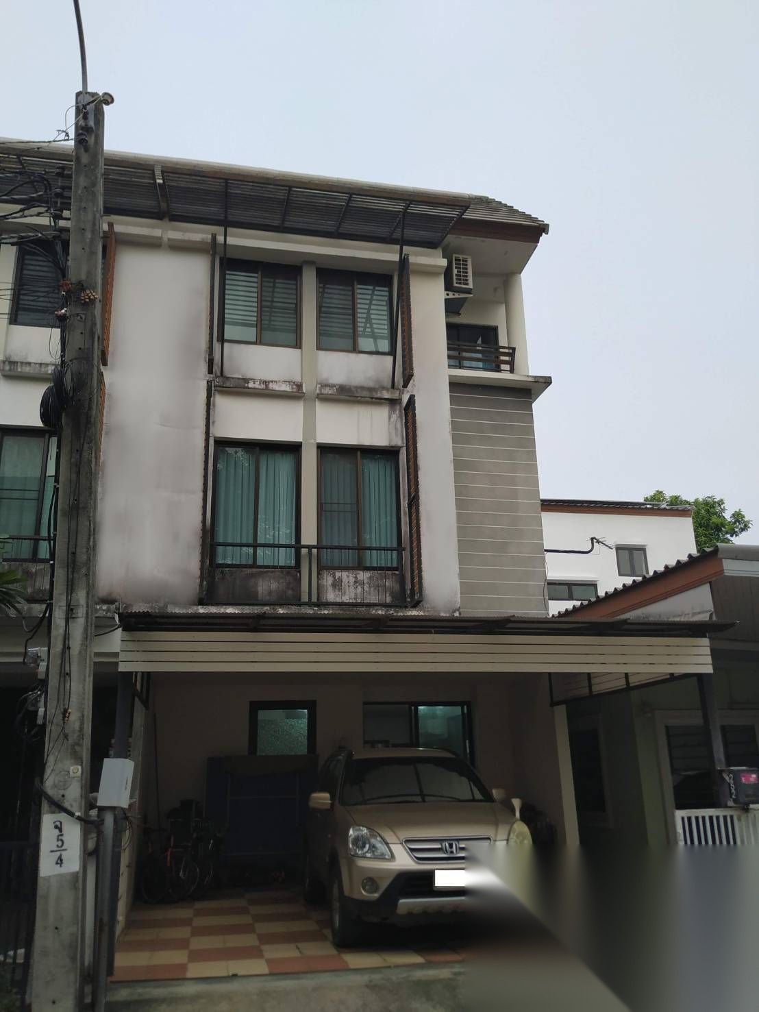 5 Bedroom Townhouse for sale at Areeya Mova — photo 2