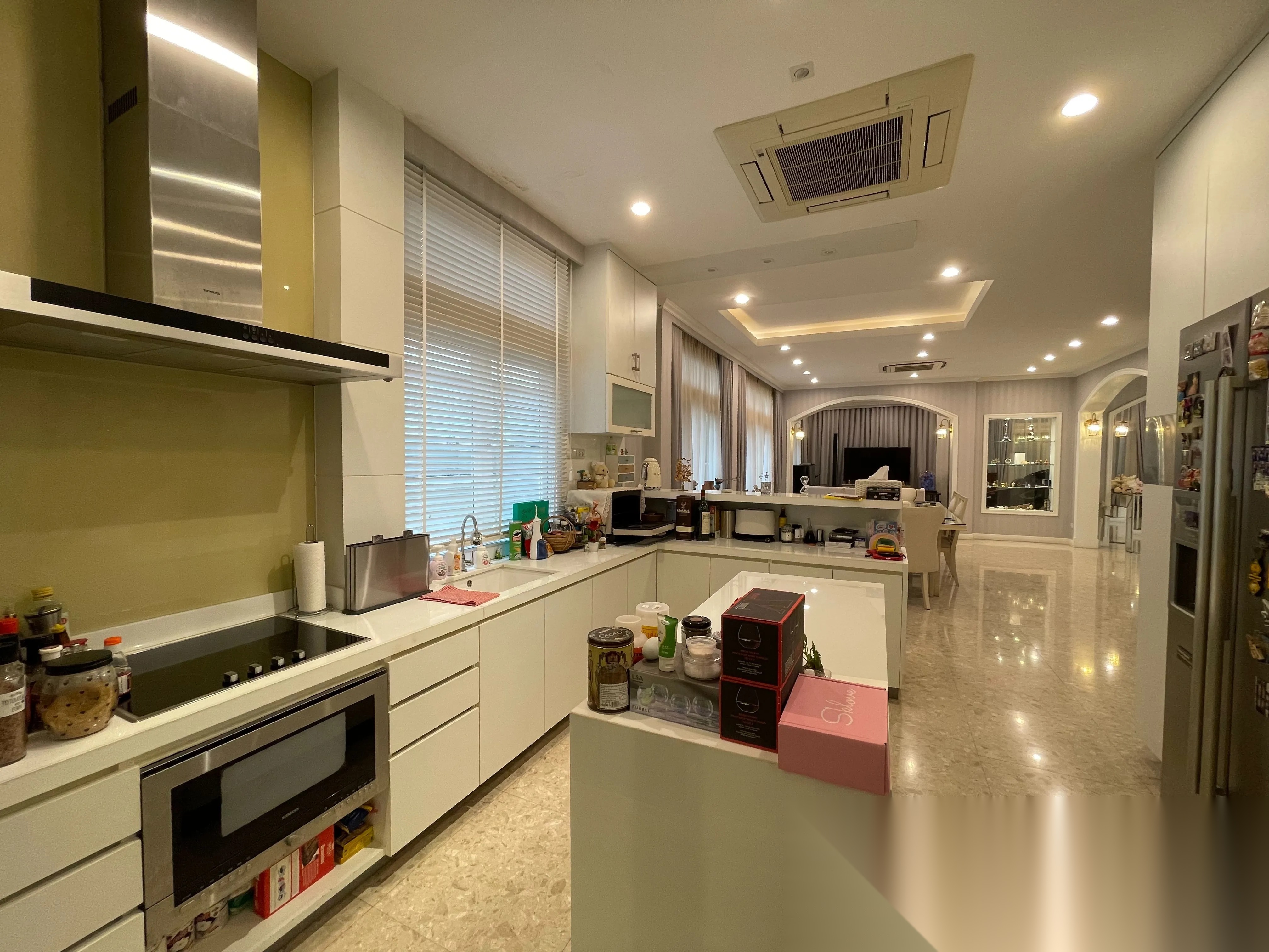 3 Bedroom House for sale at Perfect Masterpiece Ekamai-Ramintra — photo 4