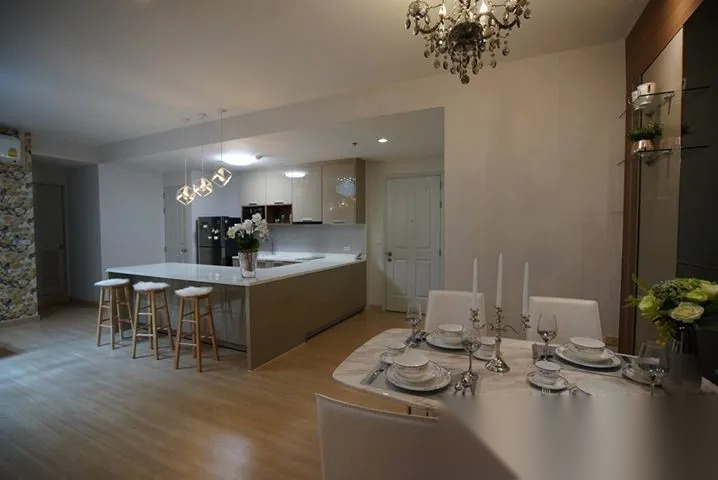 2 Bedroom Condo for sale at Baan Sathorn Chaophraya — photo 3