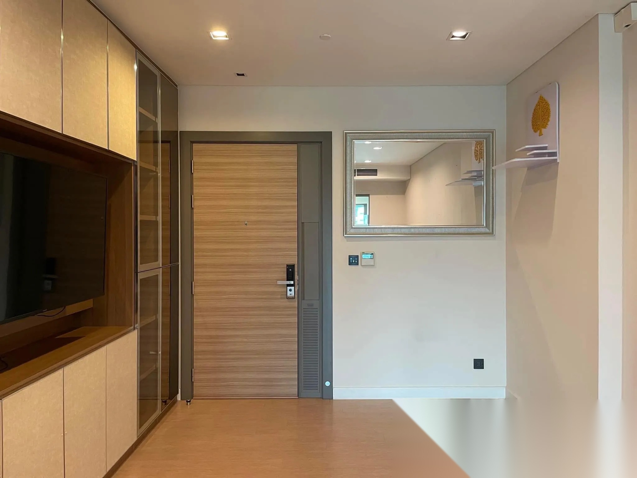 1 Bedroom Condo for sale at The Room Charoenkrung 30 — photo 5