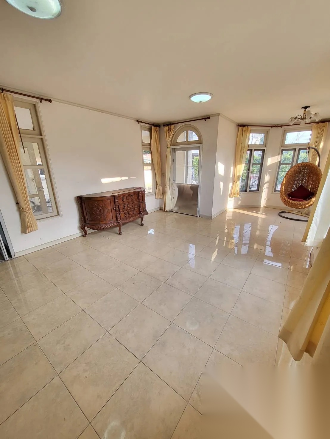 3 Bedroom House for sale at Passorn 13 Suwintawong — photo 1