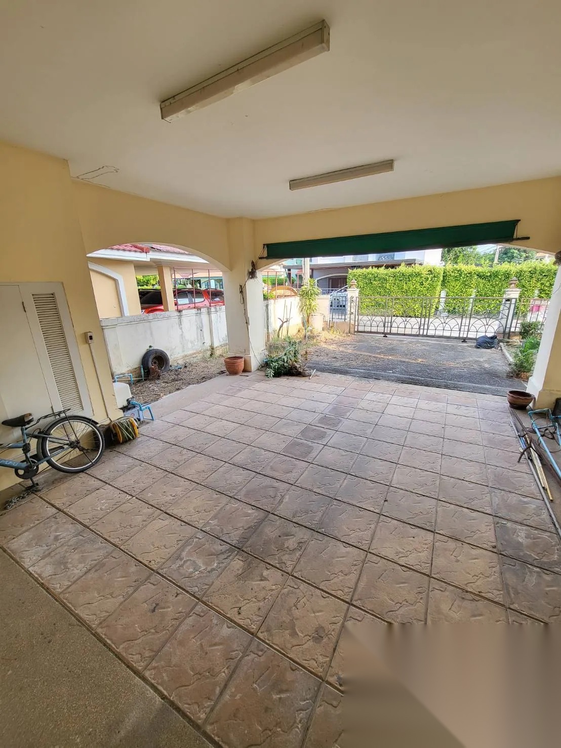 3 Bedroom House for sale at Passorn 13 Suwintawong — photo 4