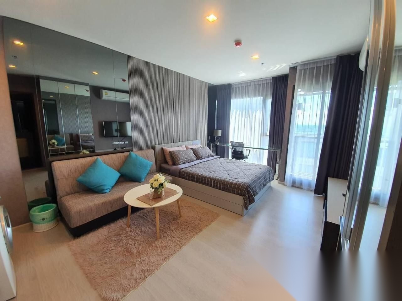 Studio Condo for sale at Rhythm Sukhumvit 36-38 — photo 2