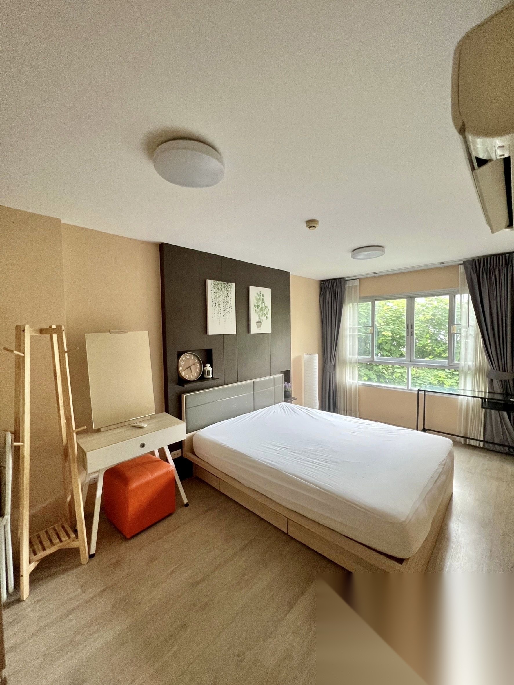 1 Bedroom Condo for sale at Elio Del Ray — photo 1