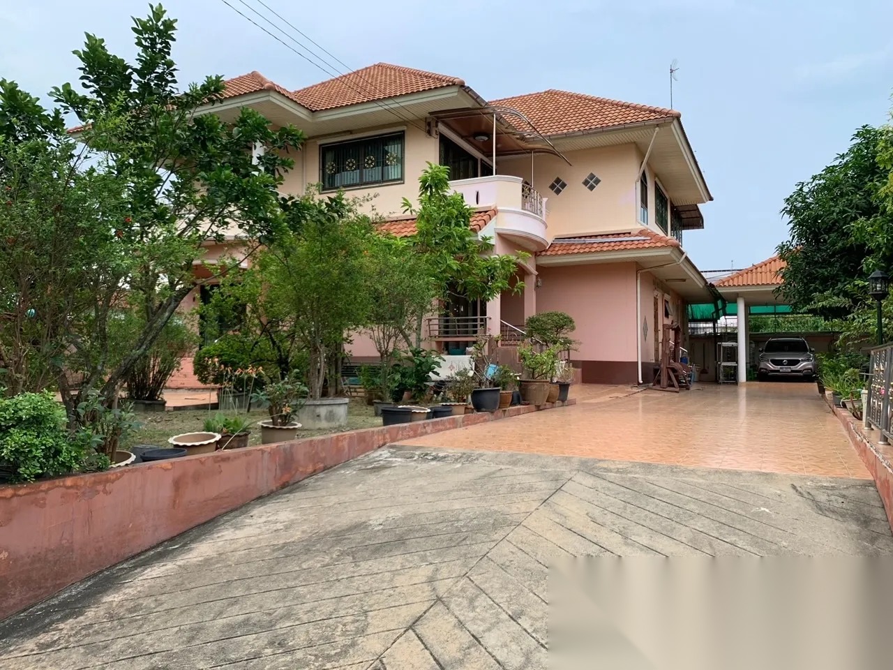 Single Detached House for Sale near Borommaratchachonnani Road — photo 2