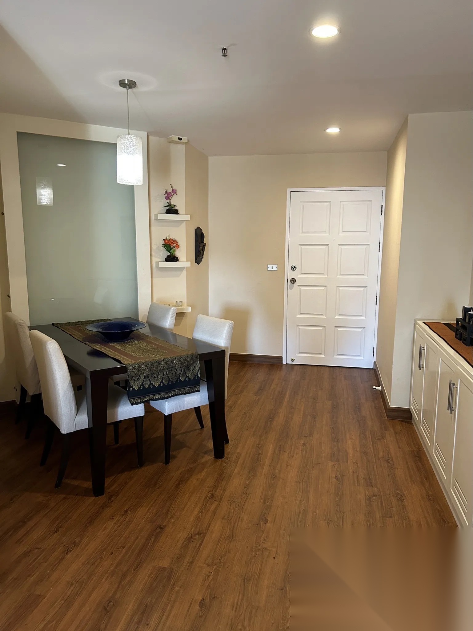 2 Bedroom Condo for sale at Witthayu Complex — photo 3