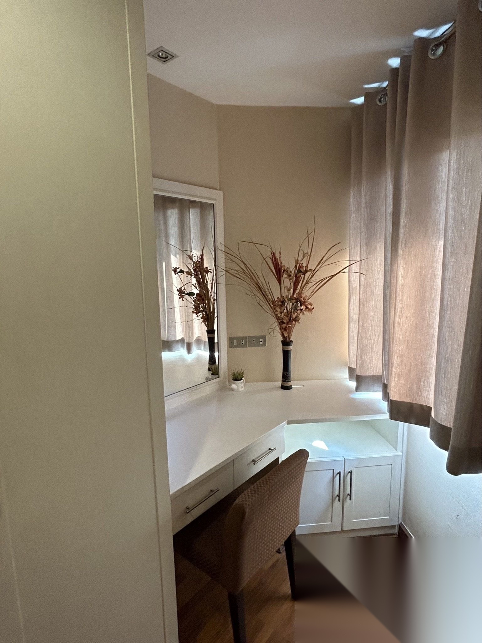 2 Bedroom Condo for sale at Witthayu Complex — photo 5