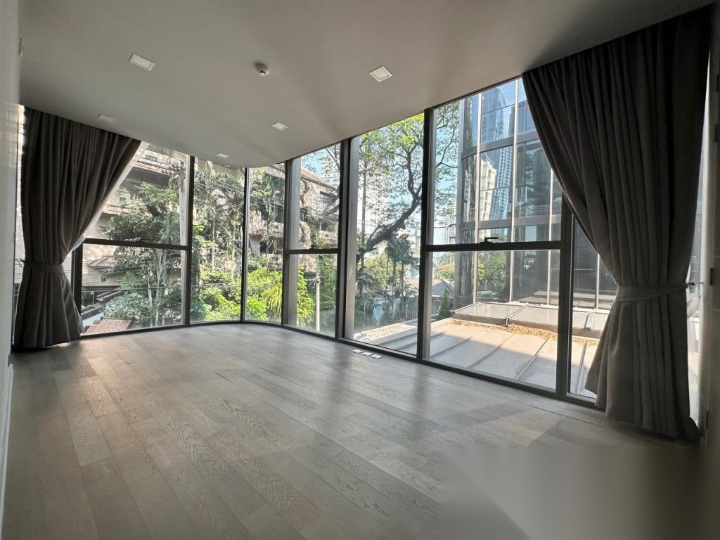 3 Bedroom Condo for sale at Ashton Residence 41 — photo 4