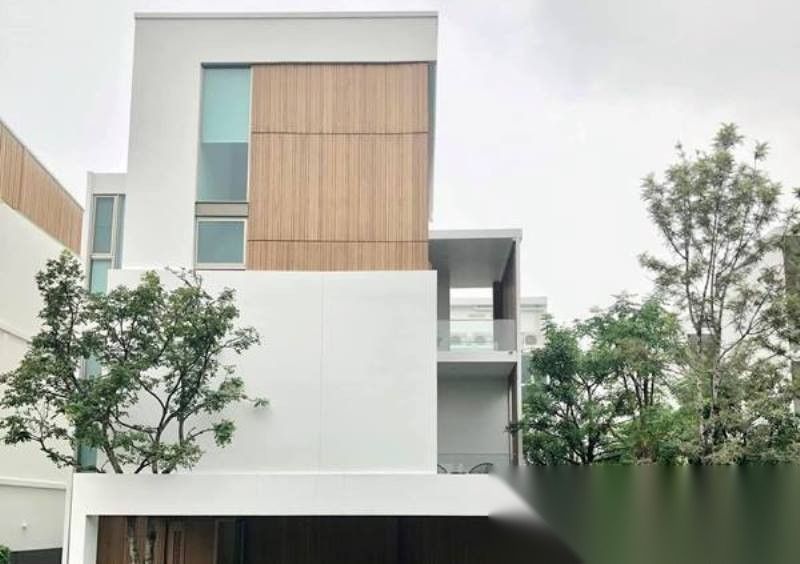 3 Bedroom House for sale at Vive Rama 9 — photo 1