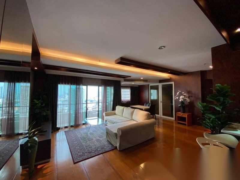 1 Bedroom Condo for sale at Sathorn Gardens — photo 1