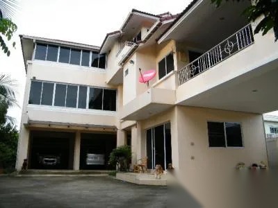 3-Stories House for Sale/Rent in soi Ramintra — photo 3