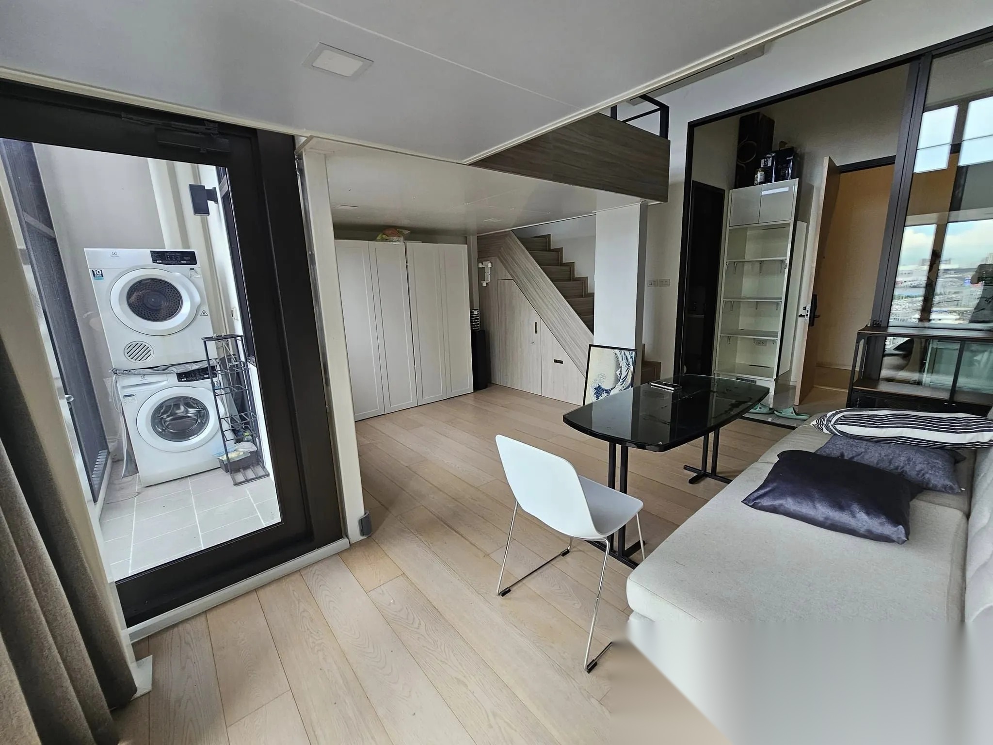 1 Bedroom Condo for sale at Chewathai Residence Asoke — photo 1