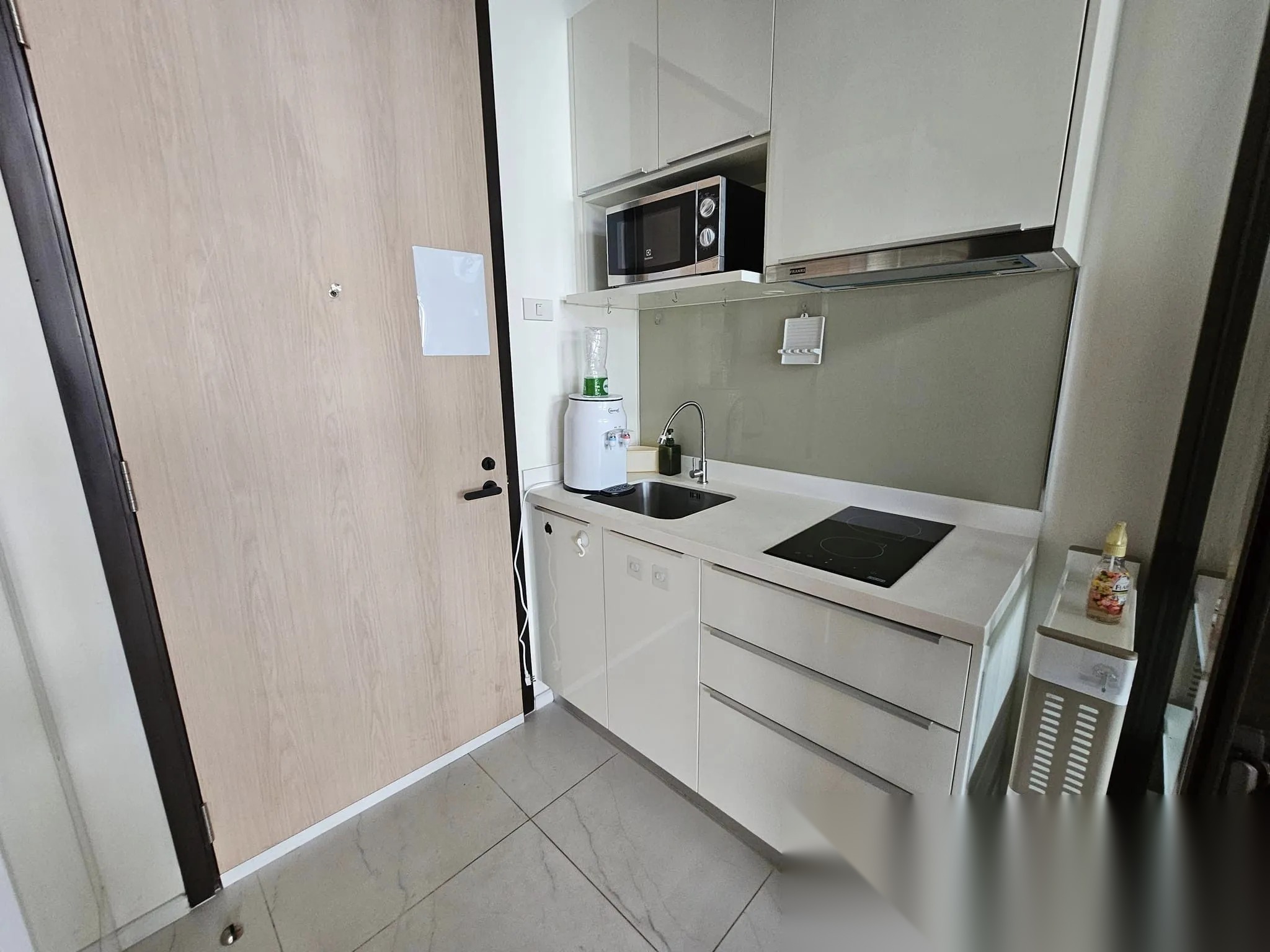 1 Bedroom Condo for sale at Chewathai Residence Asoke — photo 4