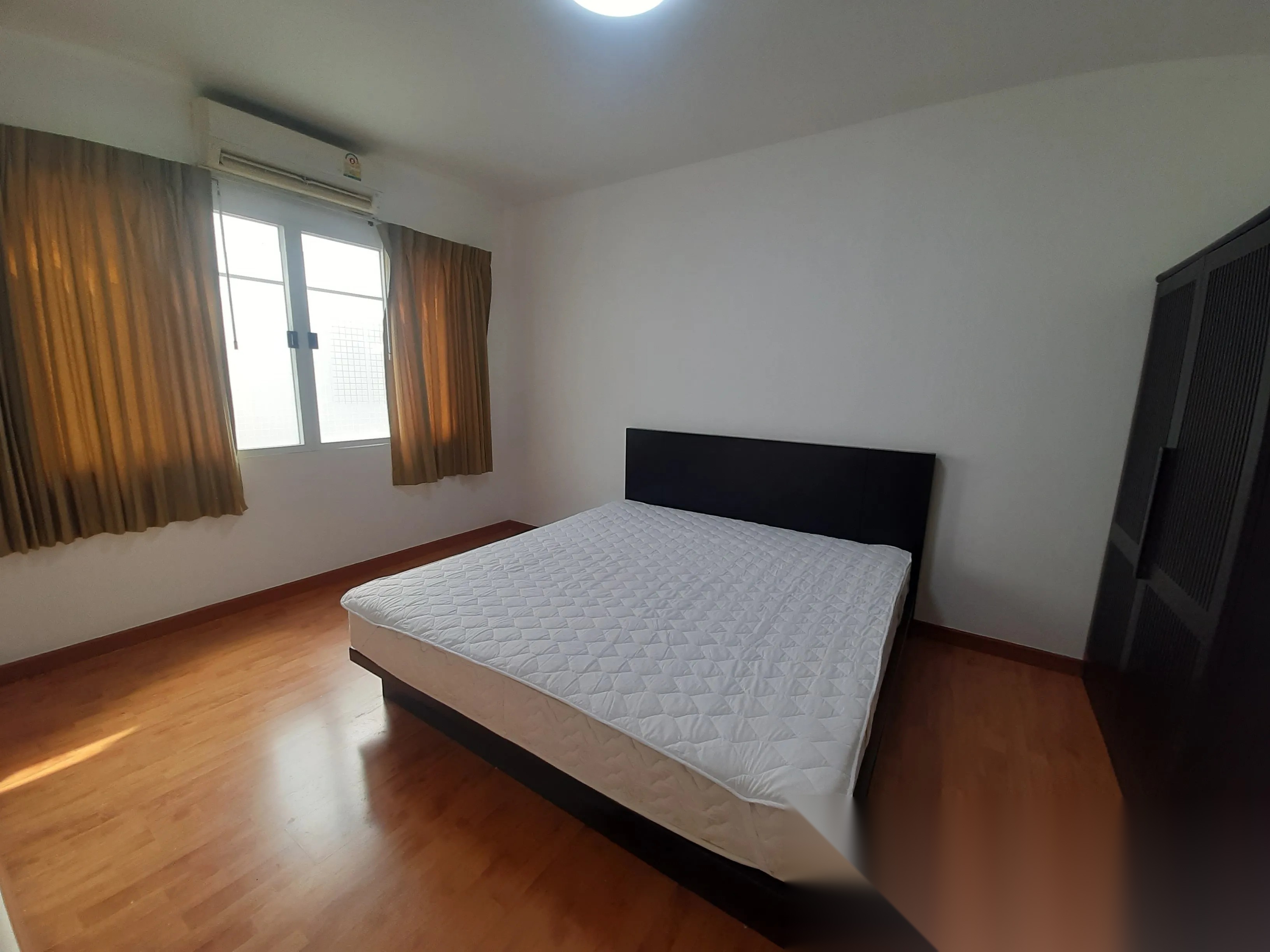 3 Bedroom Townhouse for sale at The Plant City Sathorn — photo 4