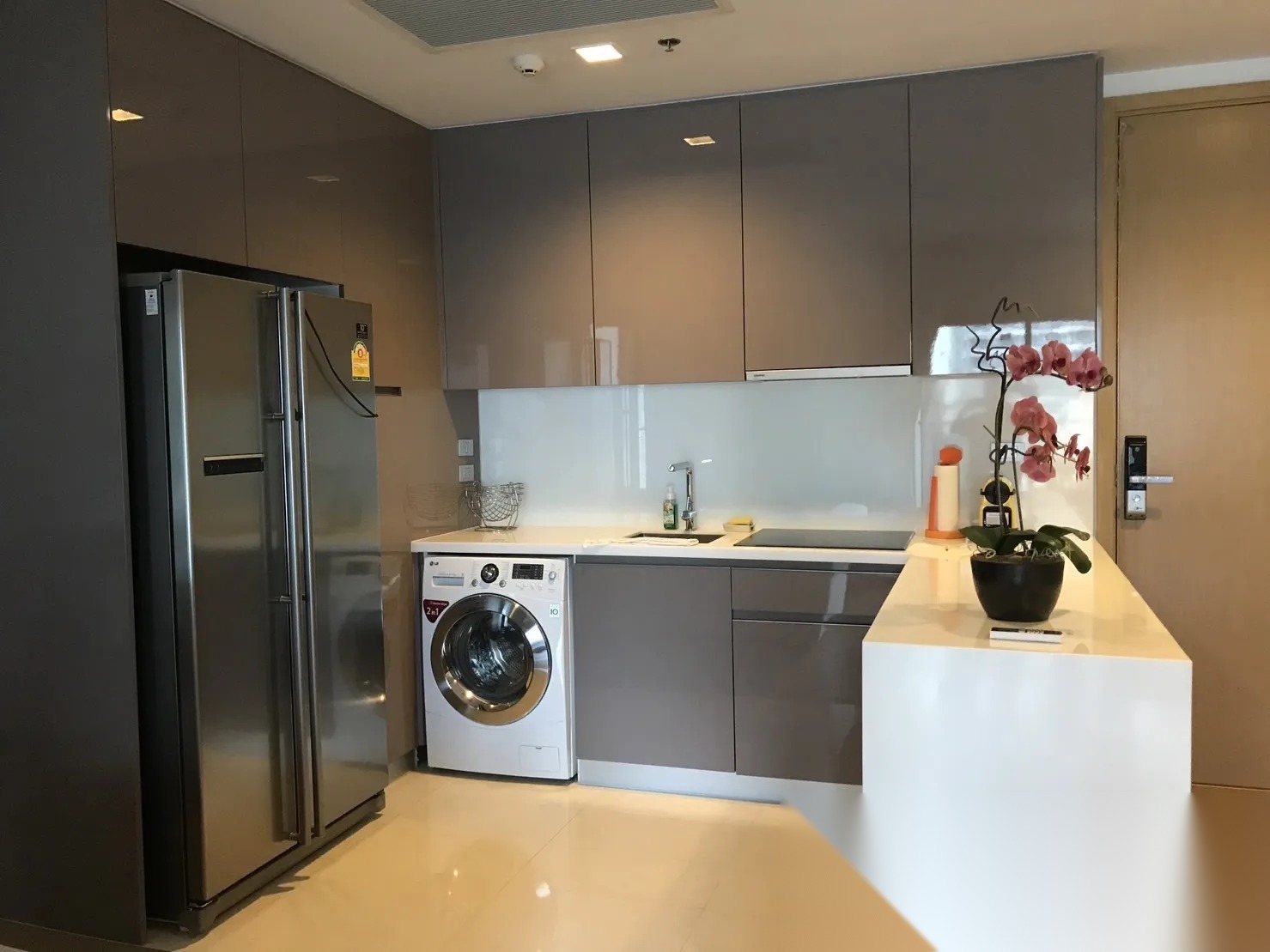 3 Bedroom Condo for sale at Hyde Sukhumvit 13 — photo 3