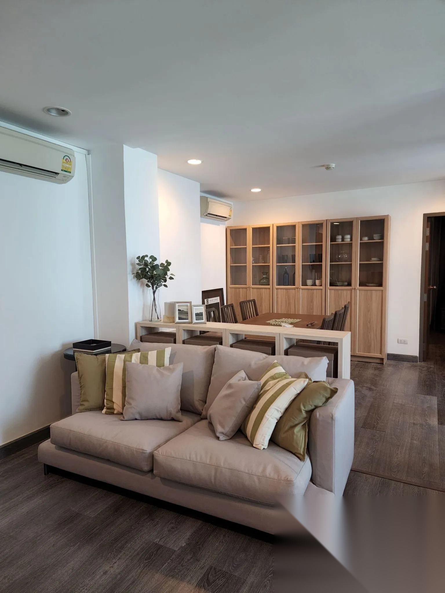 2 Bedroom Condo for sale at Rende Sukhumvit 23 — photo 2