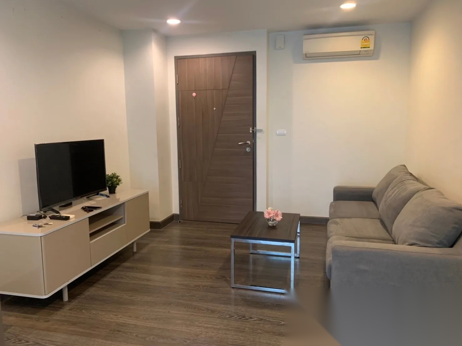 1 Bedroom Condo for sale at Rende Sukhumvit 23 — photo 2