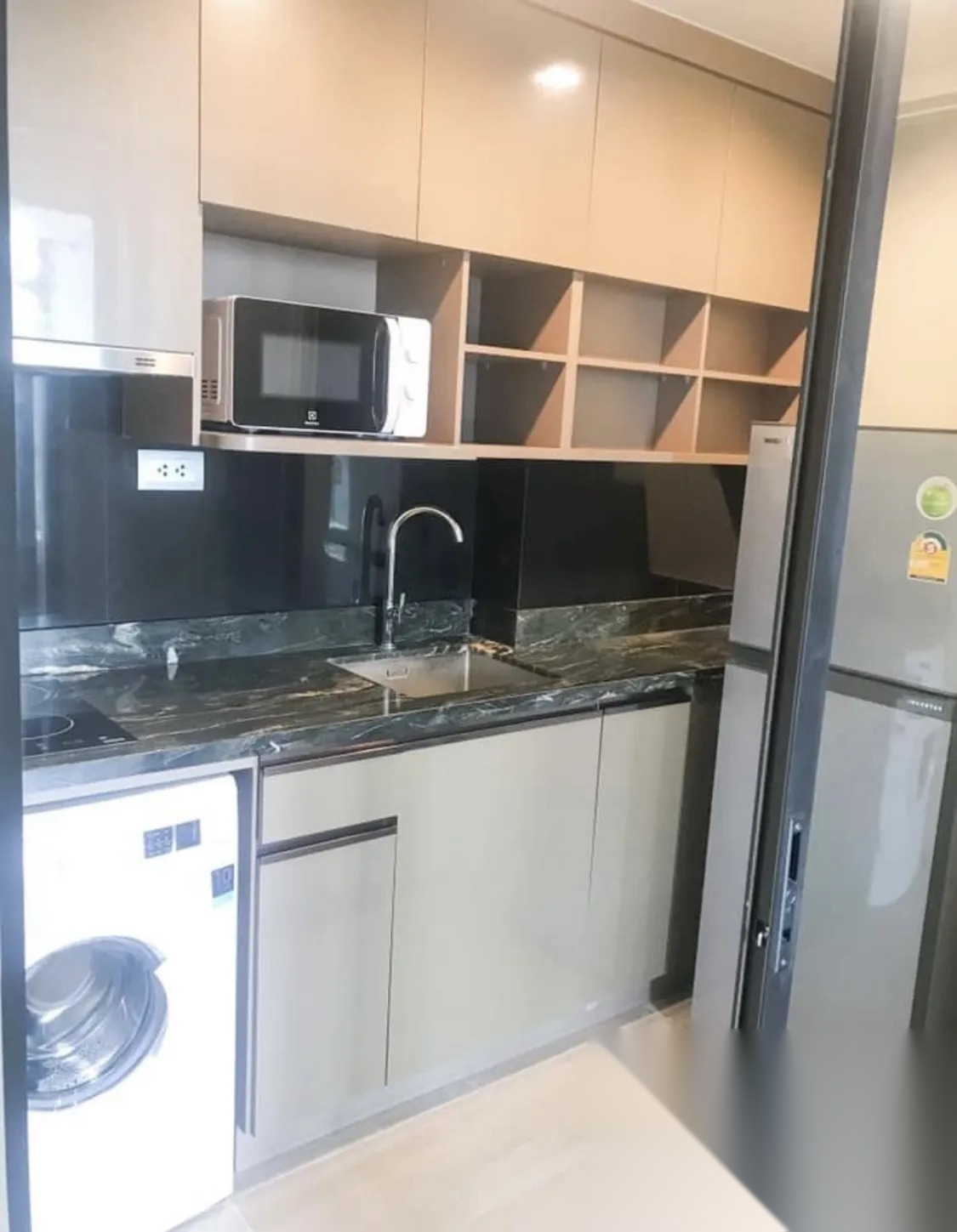 1 Bedroom Condo for sale at Ideo Q Sukhumvit 36 — photo 4
