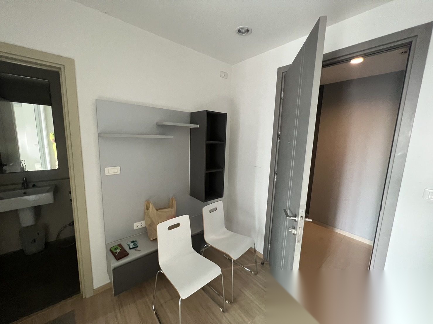 1 Bedroom Condo for sale at The Base Rama 9 - Ramkhamhaeng — photo 1