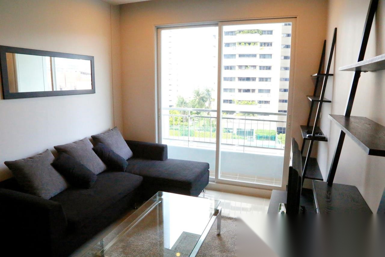 1 Bedroom Condo for sale at Circle Condominium — photo 4