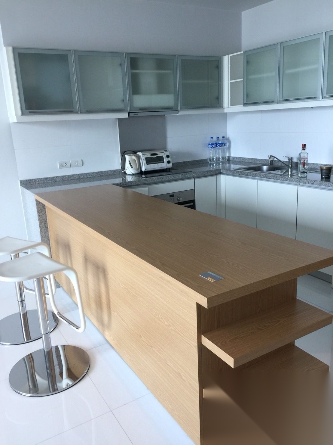 1 Bedroom Condo for sale at Millennium Residence — photo 3