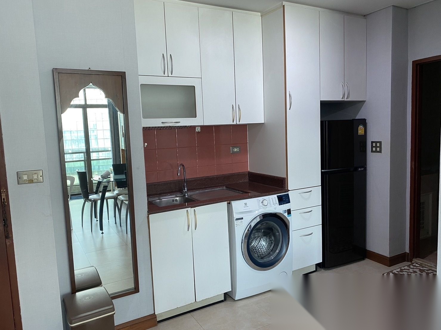 1 Bedroom Condo for sale at Lumpini Park View — photo 4