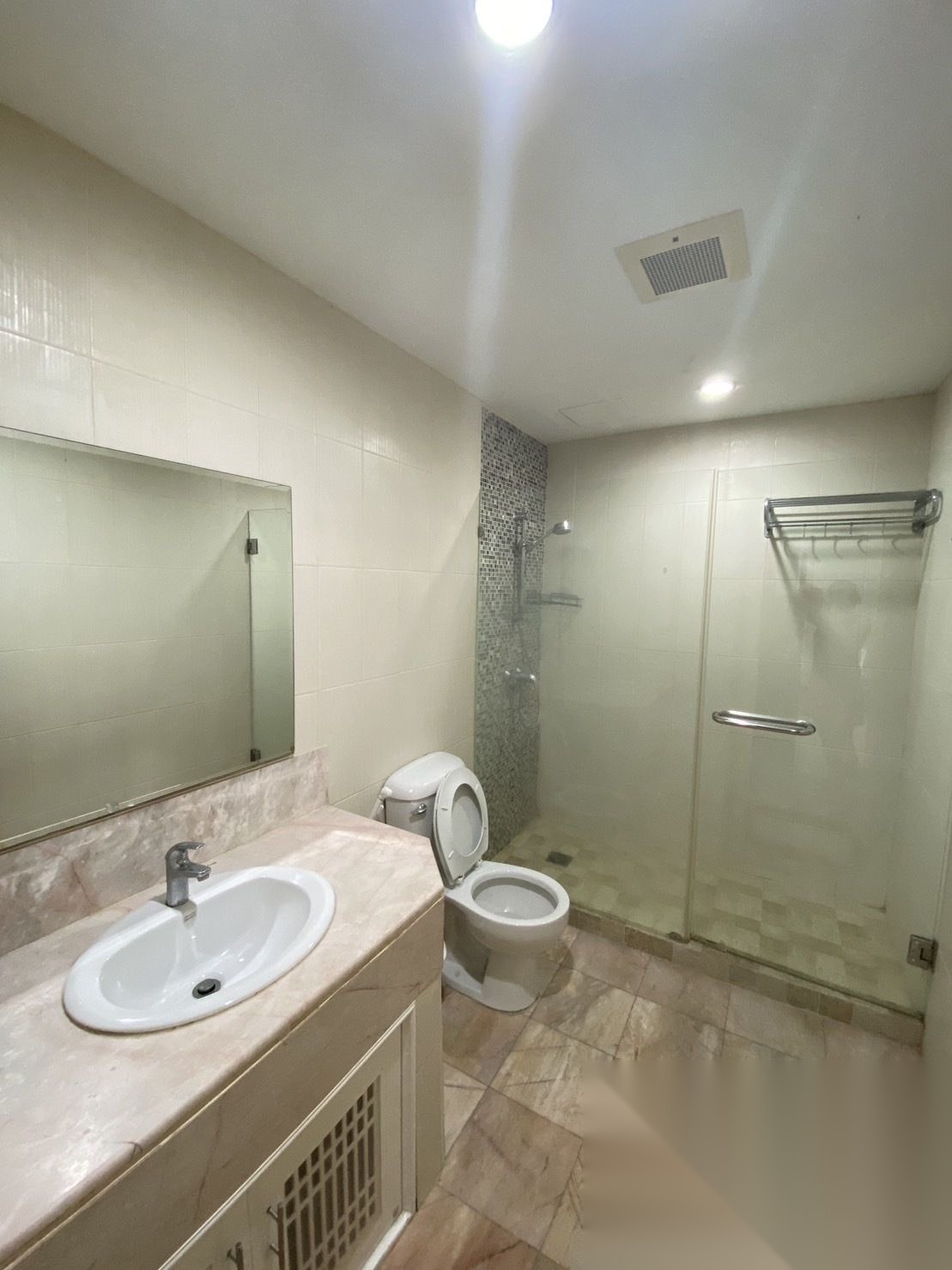1 Bedroom Condo for sale at Lumpini Park View — photo 5
