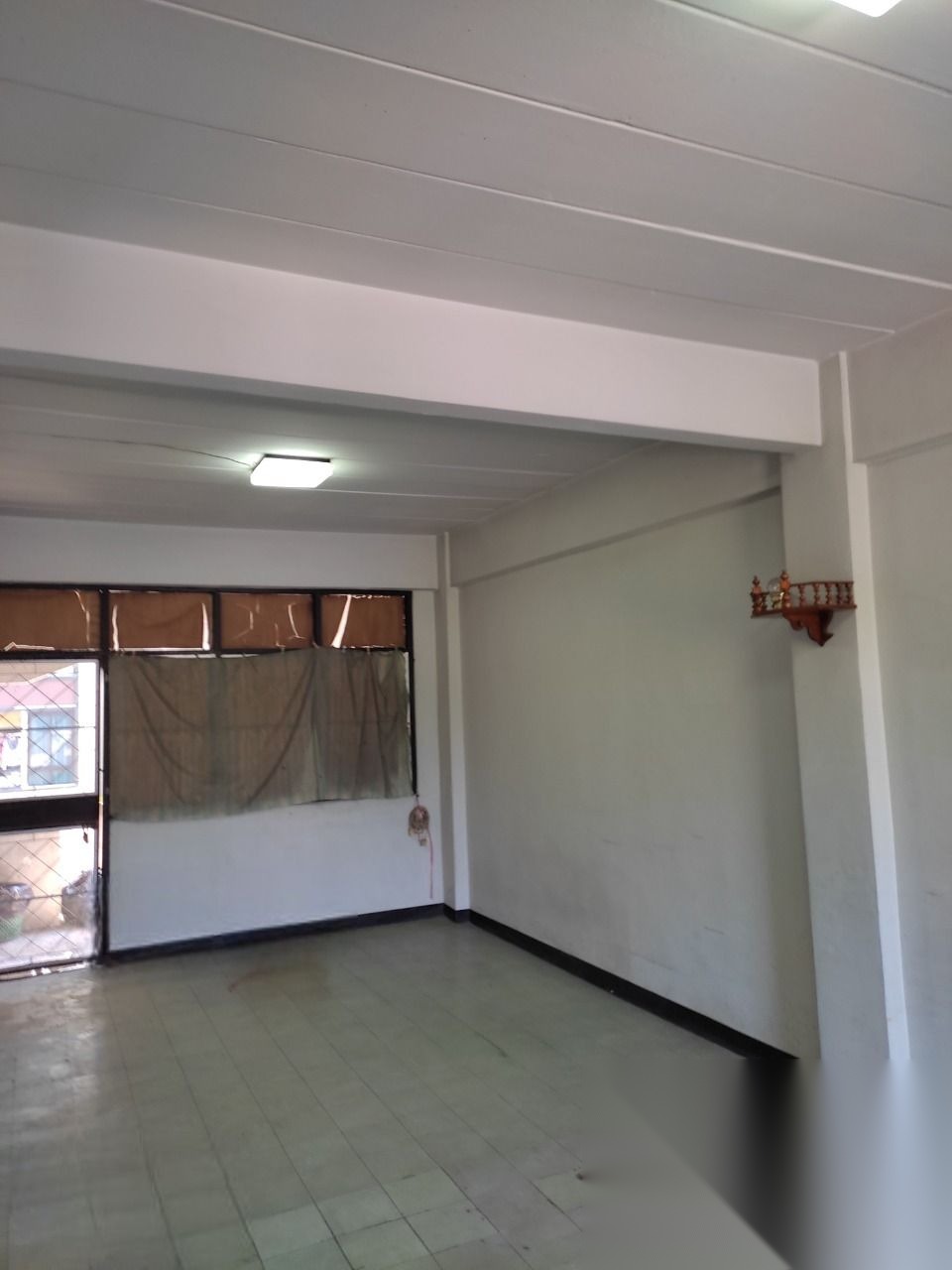 1 Bedroom Condo for sale at Thong Satit Condominium — photo 3