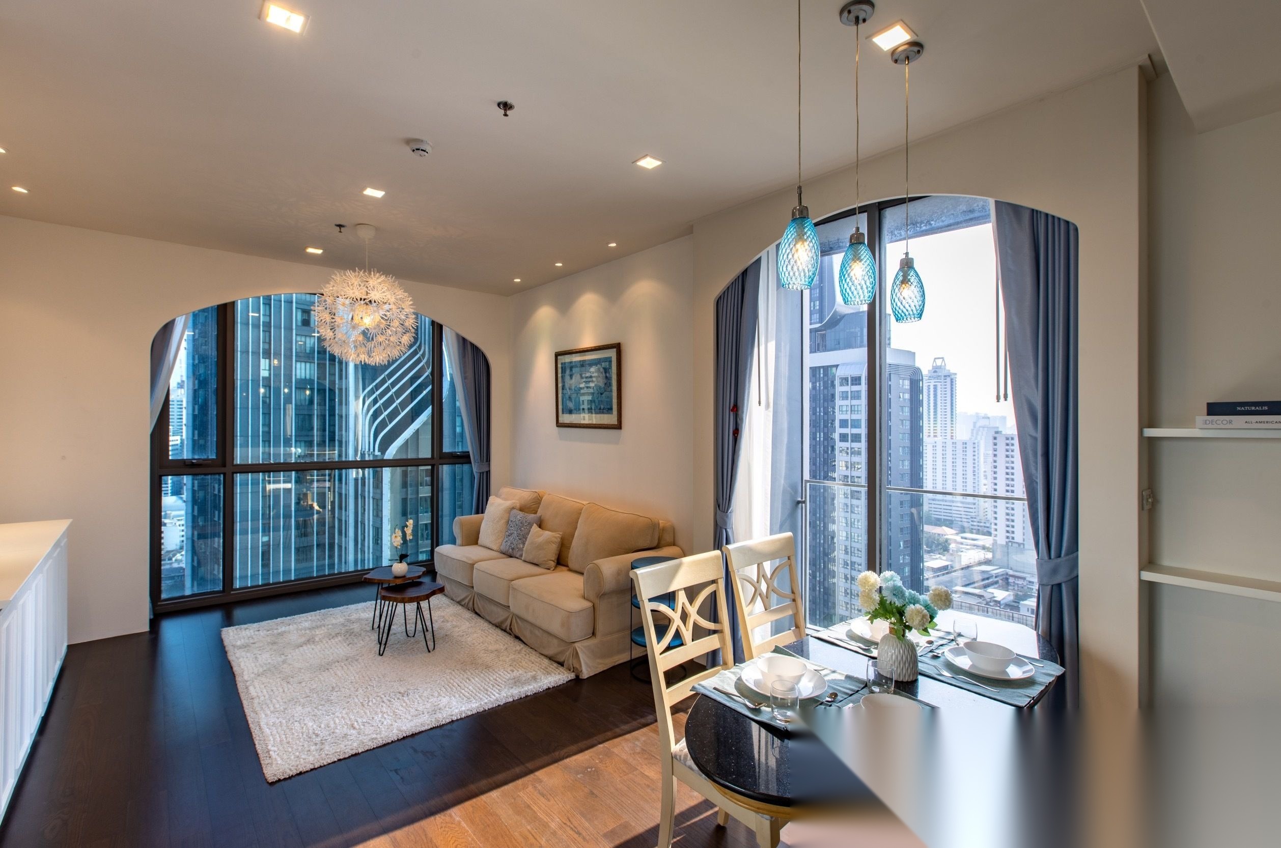 2 Bedroom Condo for sale at The Line Ratchathewi — photo 1