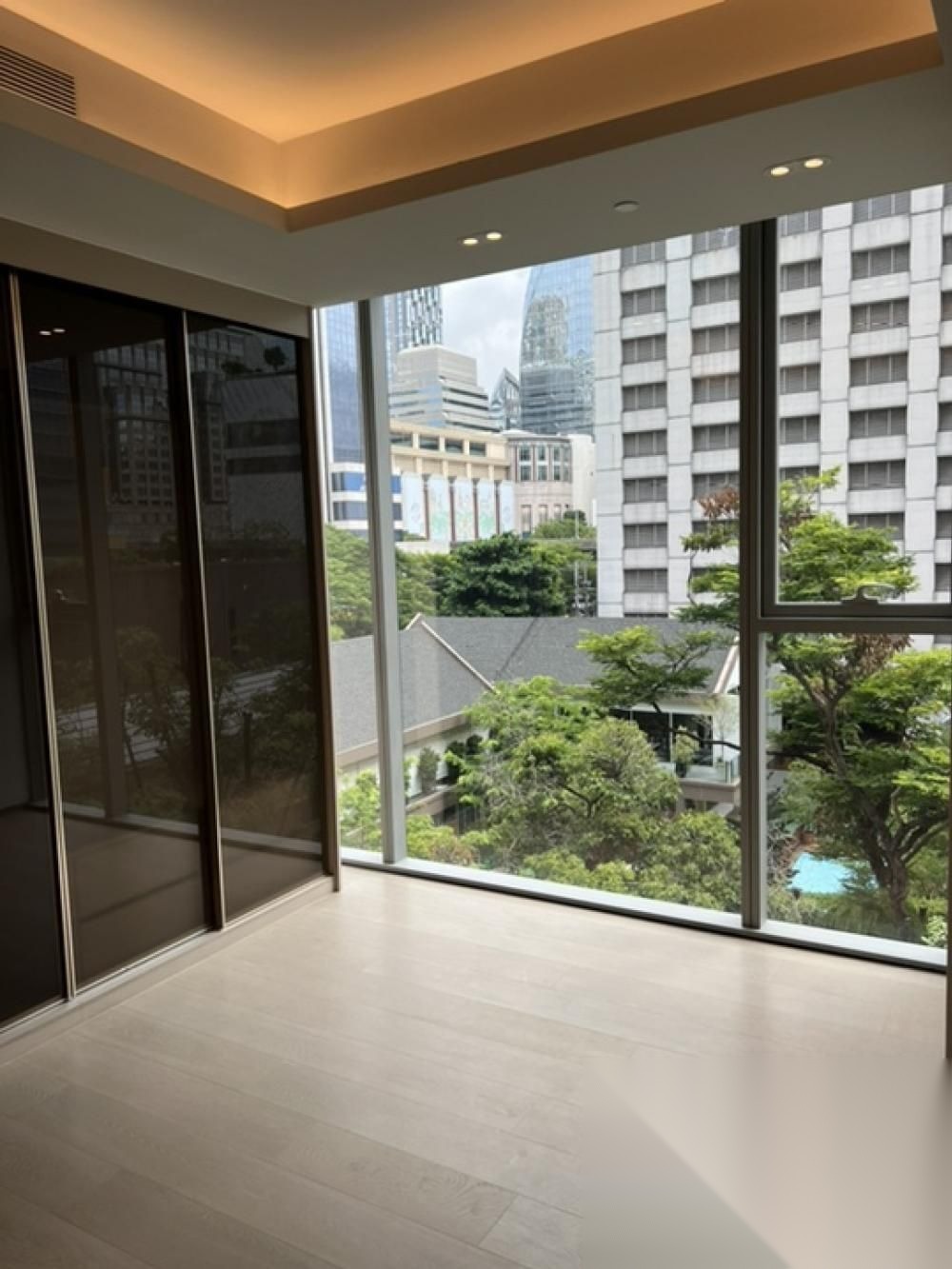 2 Bedroom Condo for sale at Tonson One Residence — photo 3