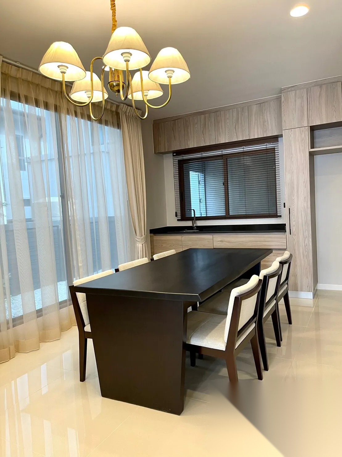 4 Bedroom House for sale at Burasiri Krungthep Kreetha — photo 4