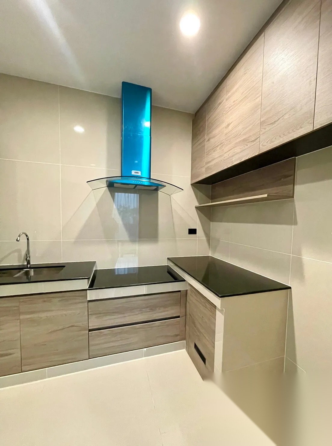 4 Bedroom House for sale at Burasiri Krungthep Kreetha — photo 5