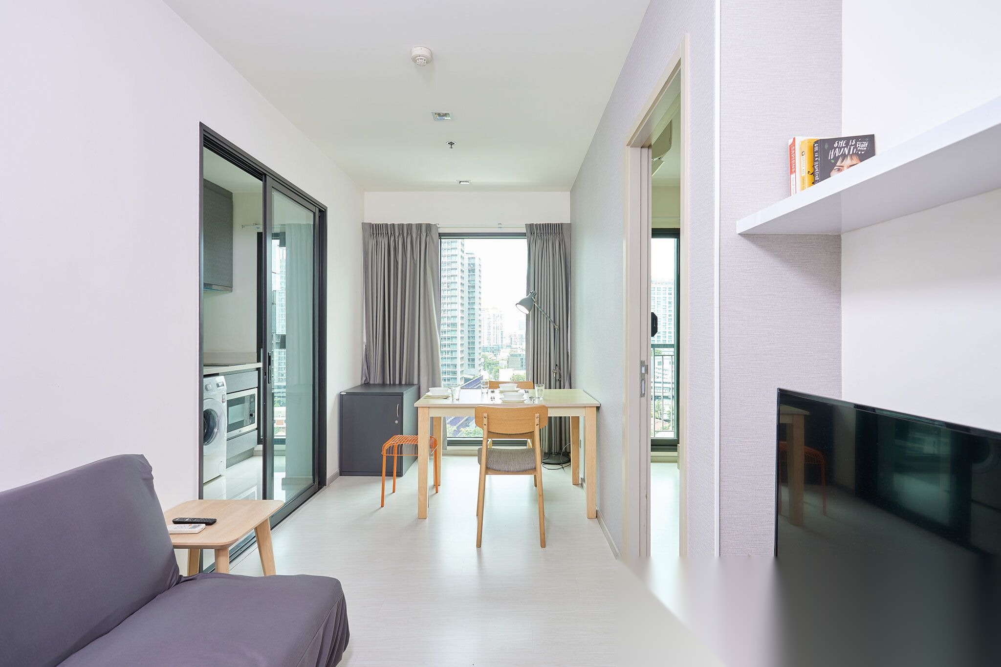 1 Bedroom Condo for sale at Rhythm Sukhumvit 36-38 — photo 2