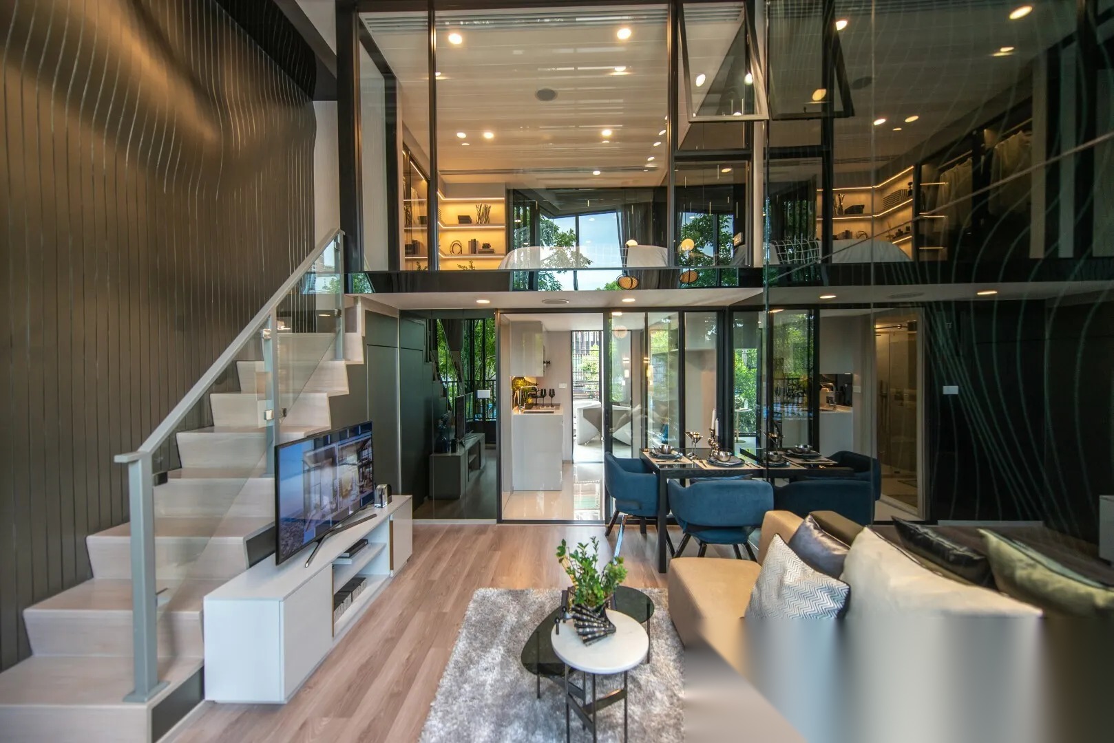 1 Bedroom Condo for sale at KnightsBridge Space Sukhumvit-Rama 4 — photo 1